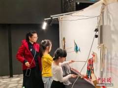 民乐、非遗亮相 京味文化